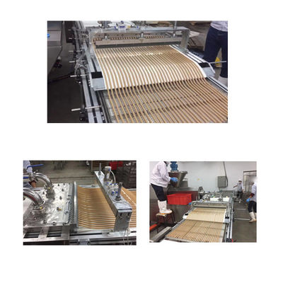 اردک MEST تازه چوب مواد غذایی حیوان خانگی اکسترودر و ماشین آلات 200-500kg / ساعت ضد زنگ فولاد تخت Munchy نوار اسنک ساخت ماشین آلات